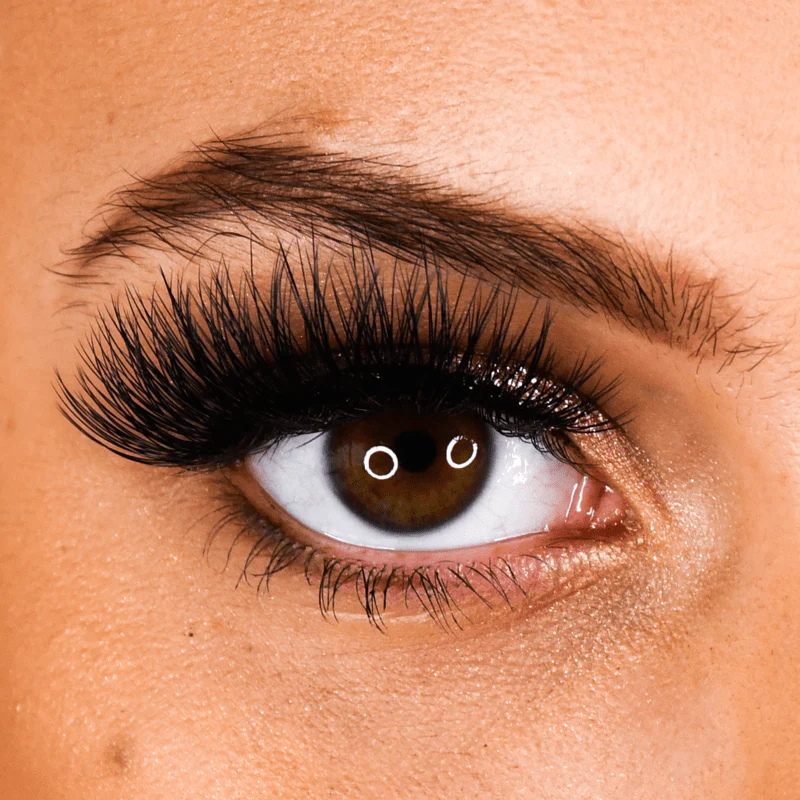 LB14 Mega Volume Strip Lashes - Image 3